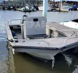 2001 19′ x 8’6 SeaArk Aluminum Work Boat