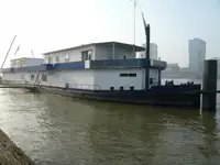 Accommodation Barge/Bunkerstorage/Office